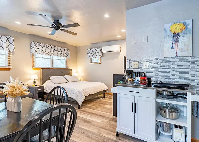 Sea Cave, Obx Gem, Private Studio, Couple\'S Nest!