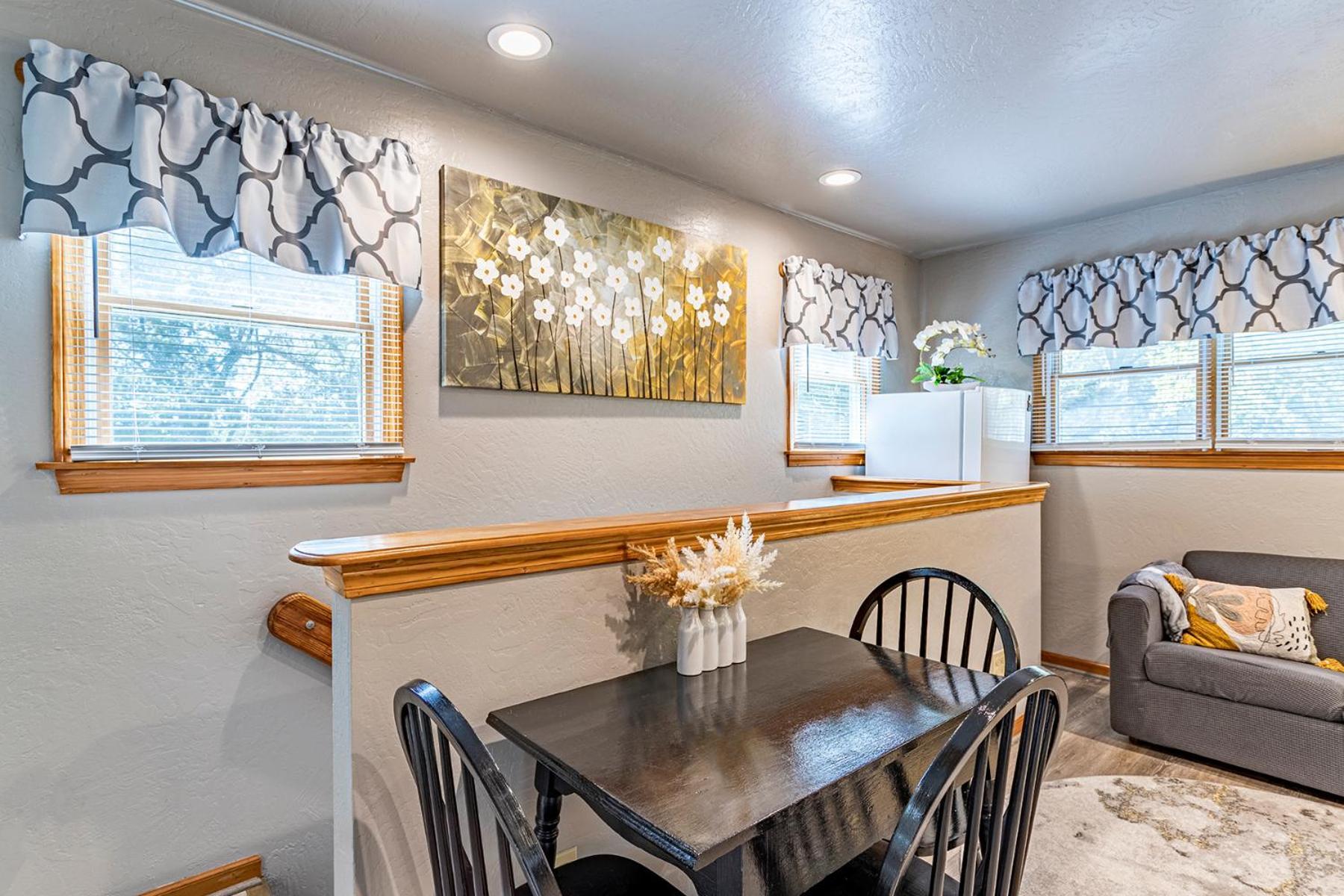 Sea Cave, Obx Gem, Private Studio, Couple's Nest! Apartment *